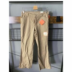 Dockers The Khaki with Hello Smooth Straight Leg | 8 Petite